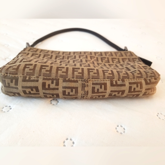 Fendi pochette - Picture 4 of 10